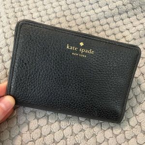 Medium Kate Spade Wallet ♠️